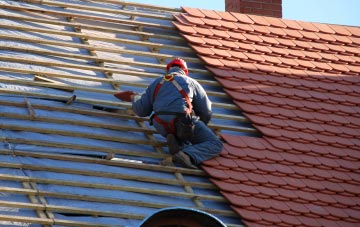 roof tiles Moreton Paddox, Warwickshire